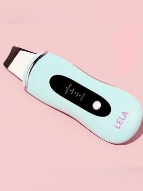 Spa Sciences LELA Skin Spatula in Mint Color
